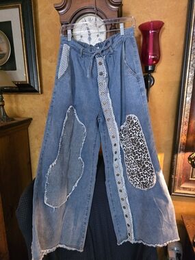 POL Boho Wide-Leg Patchwork Jeans - NWOT
